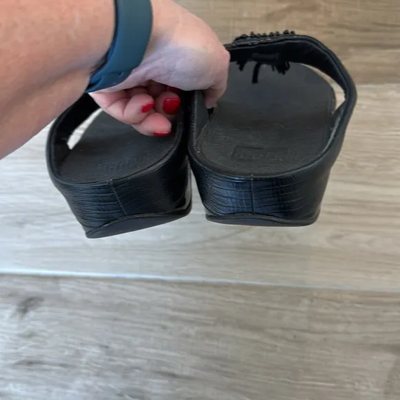 Fitflop 8 Rumba toe post thong sandals