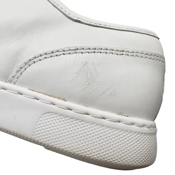 Fitflop | Men | White Christophe Leather Tumbled Comfort Sneakers | Size 10