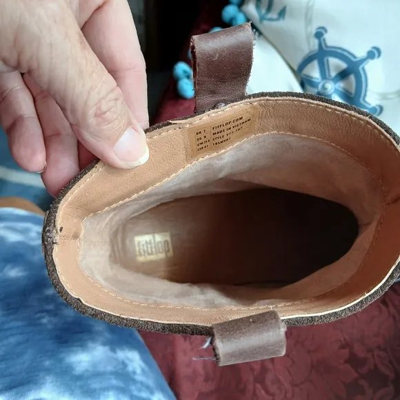 🧭FitFlop Signey Mixte Leather Ankle Boots 9