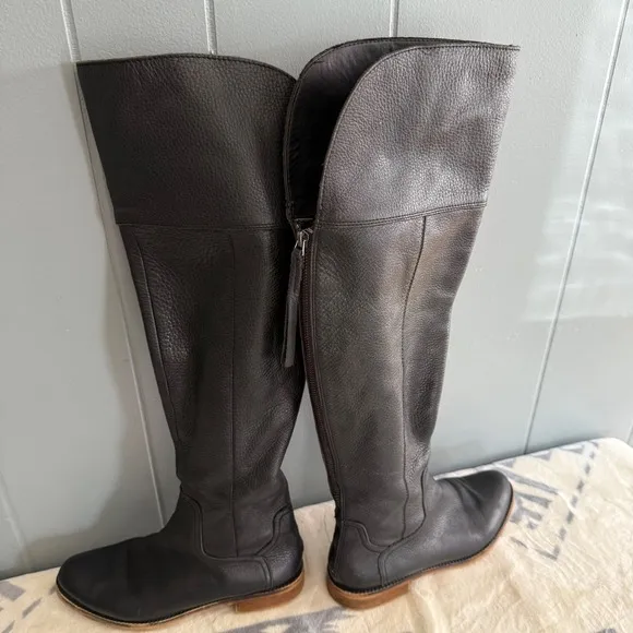 Franco Sarto Over the Knee Black Leather Boots Sz 7M Tall Flat Sole Riding Style