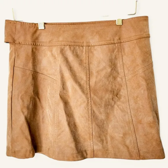 Free People Ari Wrap Faux Leather Mini Skirt – Size 10 – Camel Tan