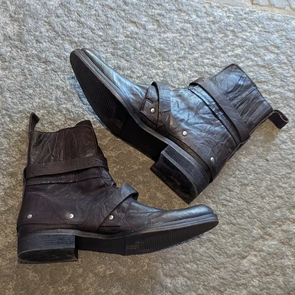 FREE PEOPLE outsiders moto boots brown 9 9.5