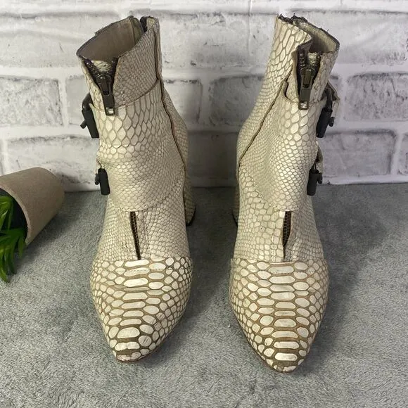 Freebird by Steven Joey White Snake Print Leather Boots Size 8