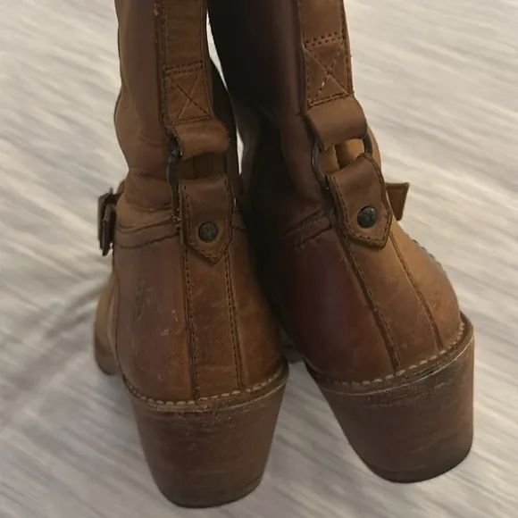 Frye Carmen Buckle Boots Sz 10