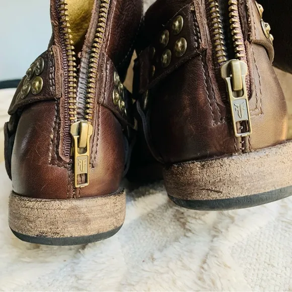 Frye Philip Studded Harness tall Leather riding Boots Sz 6.5 gorgeous dark brown