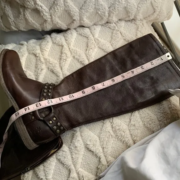 Frye Philip Studded Harness tall Leather riding Boots Sz 6.5 gorgeous dark brown