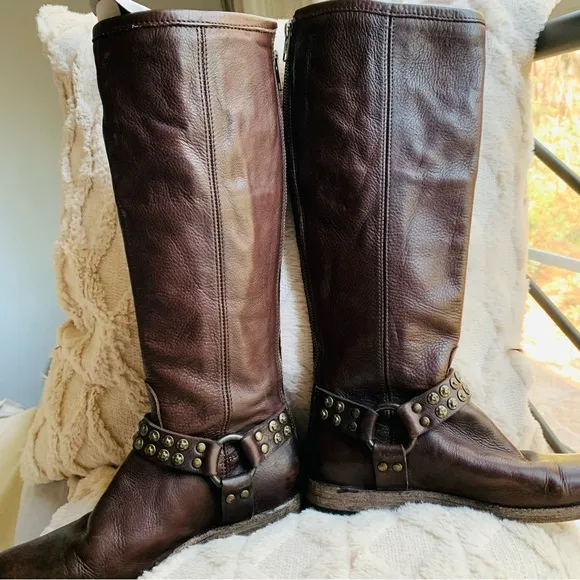Frye Philip Studded Harness tall Leather riding Boots Sz 6.5 gorgeous dark brown