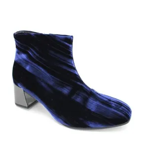 Gabor 860 Obervel Boot Navy Blue size 8.5 NWOT
