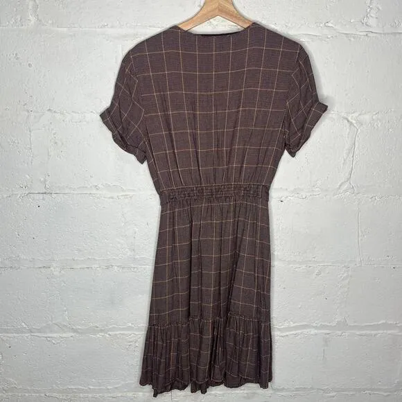 Gal Meets Glam Women's Emerson Plaid V-Neck Button Belted Short Sleeve Dress 14