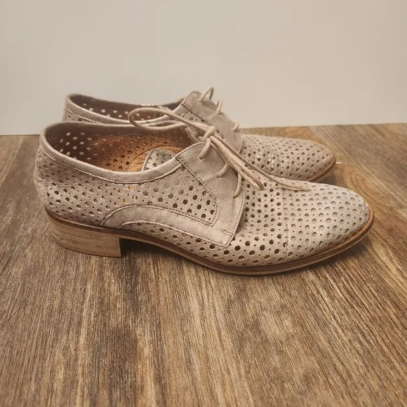 Gee Wawa Anthropologie Emily oxfords rose gold shimmer genuine leather size 37