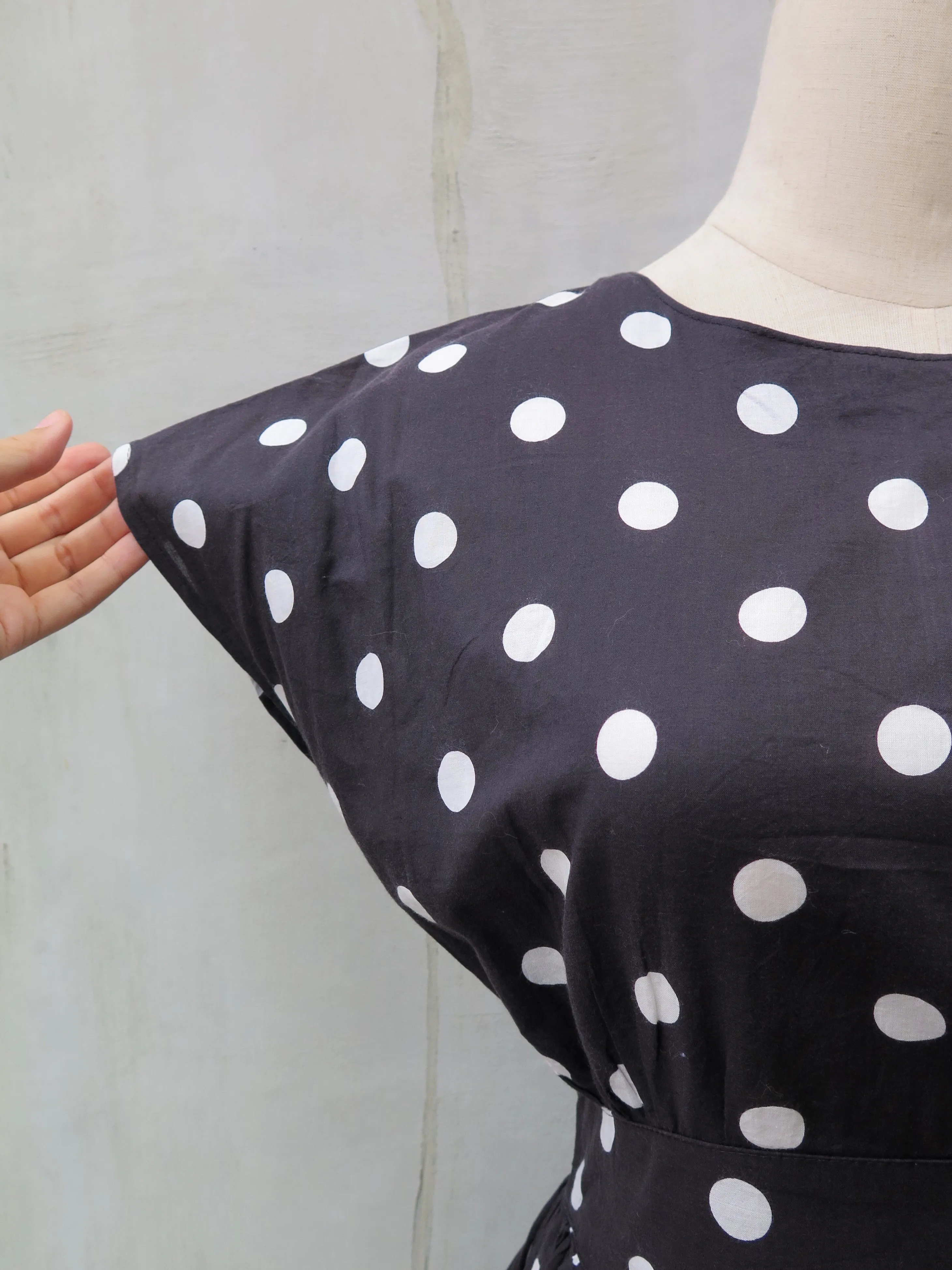 Genevieve | Vintage 1980s black and white polka dot ribbon tie dress
