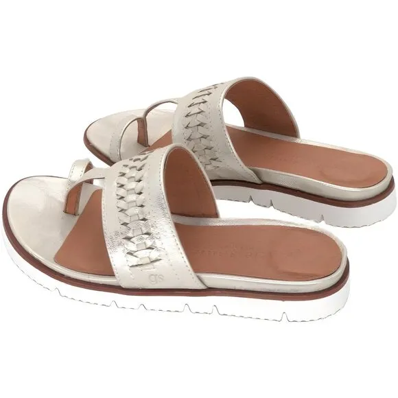 Gentle Souls by Kenneth Cole Women's Lavern Lite Thong Braid Sandal Size 5.5