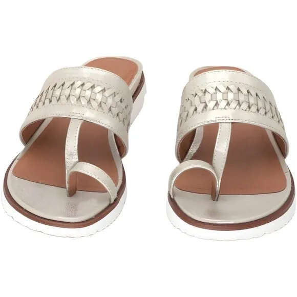Gentle Souls by Kenneth Cole Women's Lavern Lite Thong Braid Sandal Size 5.5