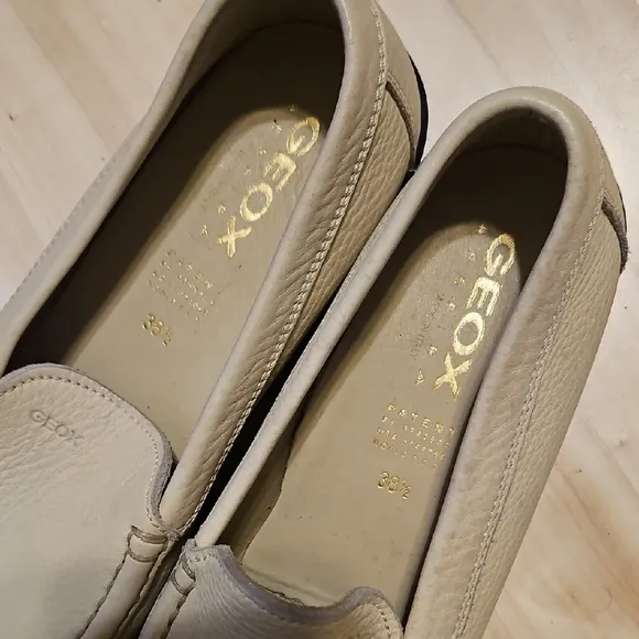 Geox Women's Respira Leather Loafers Size 38.5 (US 8.5)
