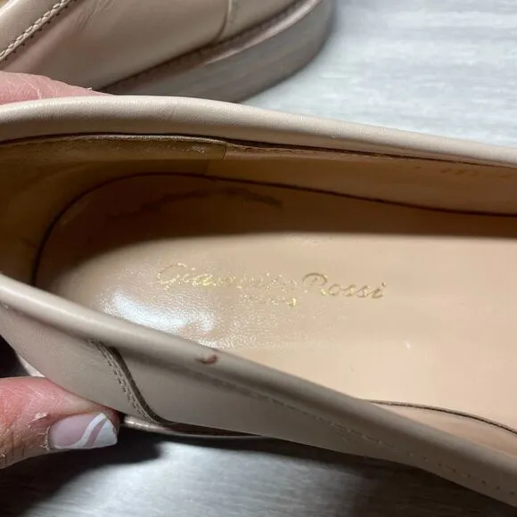 Gianvito Rossi Loafers Women 37.5 Beige Leather Minimalist Argo Leather Whimsy