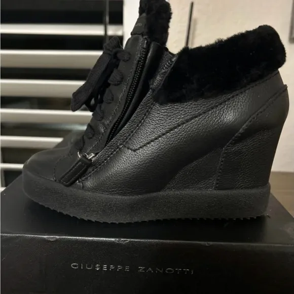 Giuseppe Zanotti Black High-Top Sneakers with Zipper Detailing