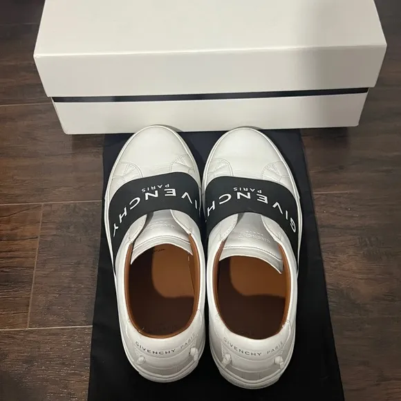Givenchy urban street sneakers