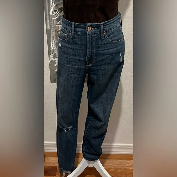 Good American- Good Waist- Distressed Jeans- Size 6/28