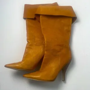 Guess by Marciano Troubadour Brown Tan Genuine Leather Heeled Boots Size 7.5