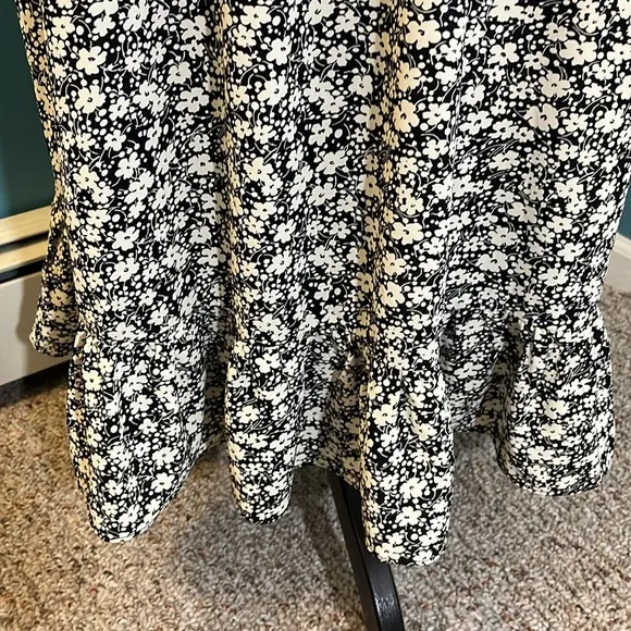 Heartloom Black and White Floral Grant Midi Dress Size Large