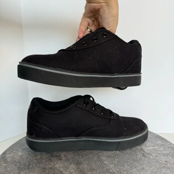 Heelys Black Wheels Sneakers Tennis Shoes 36 5 6