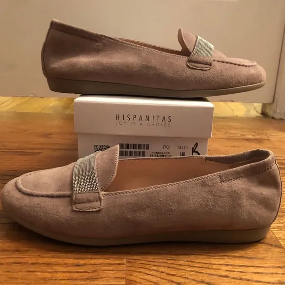 Hispanitas Candy tan suede loafers with cushioned footbed. Size 38.