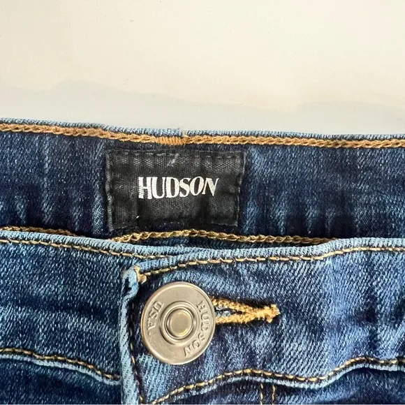 Hudson Asha Mid-Rise Cuffed Denim Shorts, Size 32, Medium Wash