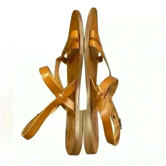 i lupi di toscana Made in Italy Leather Sandals Size 41
