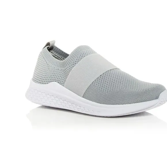 I Slides Grey knit Delta NIB