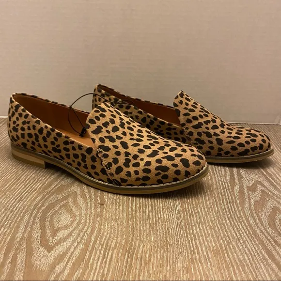 INDIGO RD. Hopeful Flat Leopard Print Loafer
