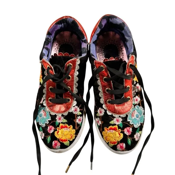 Irregular Choice Velvet Floral Sneakers – Size 8