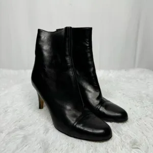 ISAAC MIZRAHI / black leather heeled tall ankle boots / 7.5