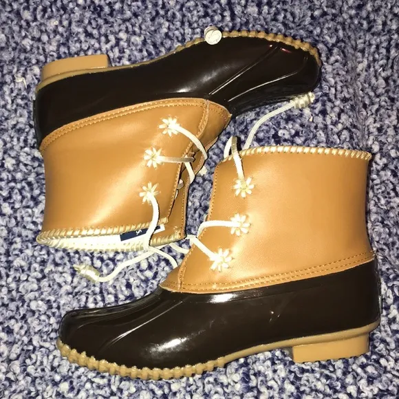 Jack Rogers NIB “Chloe” duck boots 9
