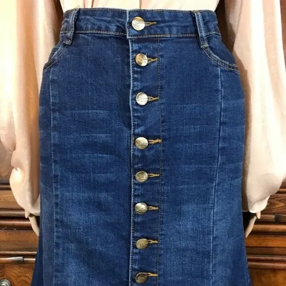 Jeans New. 1988 Button Front Raw Hem Fishtail Stretch Cotton Denim Maxi Skirt