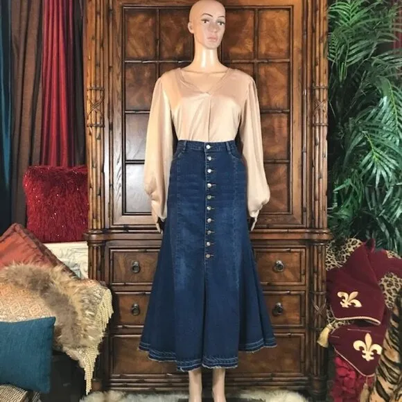 Jeans New. 1988 Button Front Raw Hem Fishtail Stretch Cotton Denim Maxi Skirt