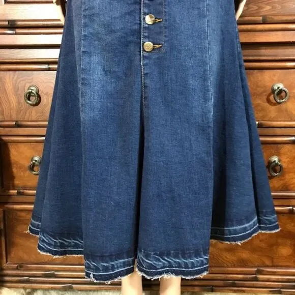 Jeans New. 1988 Button Front Raw Hem Fishtail Stretch Cotton Denim Maxi Skirt