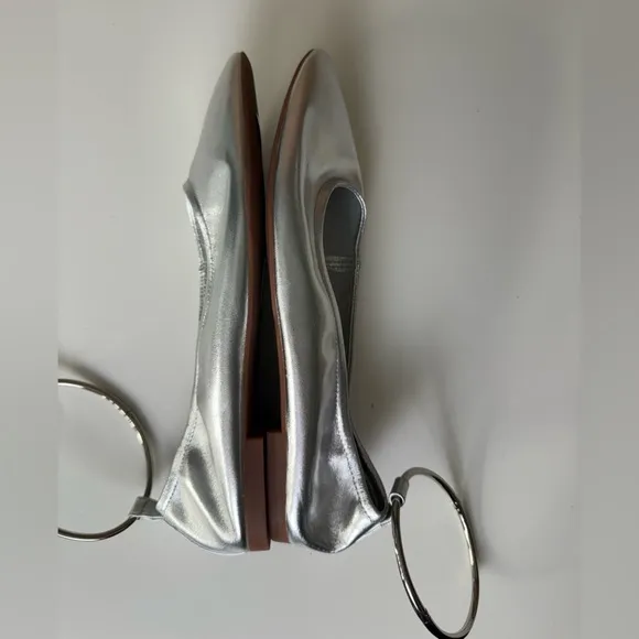 Jeffrey Campbell Tippy Ballet Flats Silver 8.5
