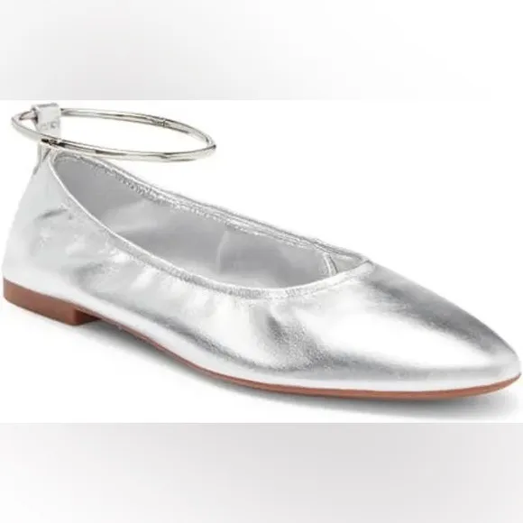 Jeffrey Campbell Tippy Ballet Flats Silver 8.5