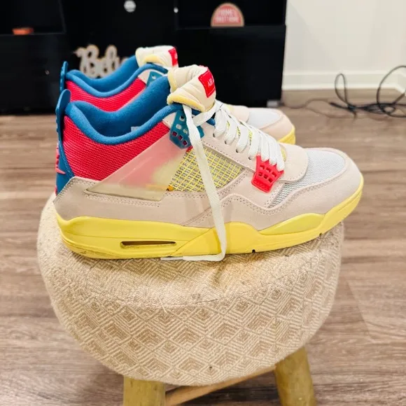 JORDAN 4 UNION GAUVE