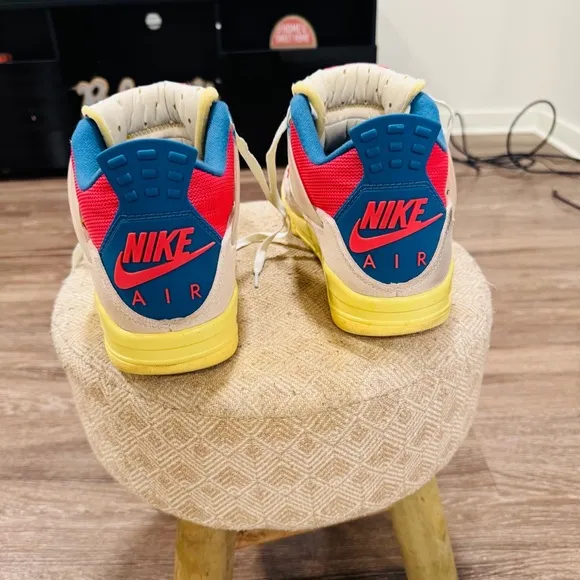 JORDAN 4 UNION GAUVE