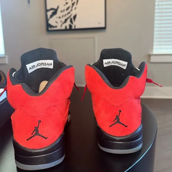 Jordan 5 retro toro