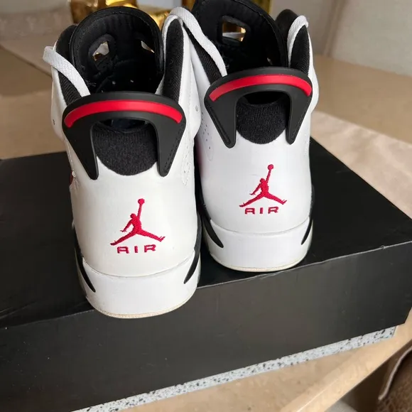Jordan 6 Carmines: 2014 edition