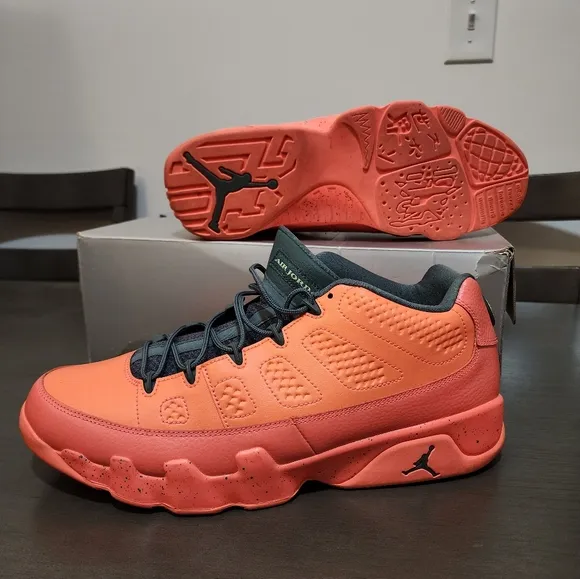 Jordan 9 Low &quot;Mango🥭&quot; Like New!!!