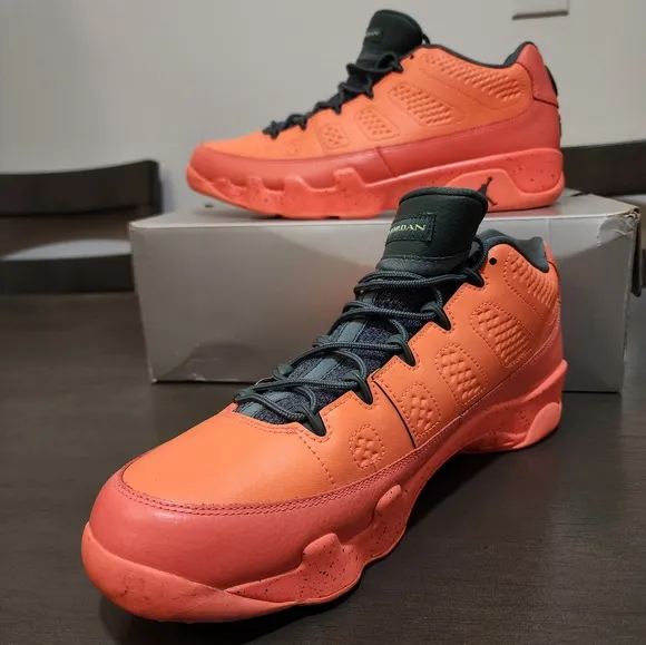 Jordan 9 Low &quot;Mango🥭&quot; Like New!!!