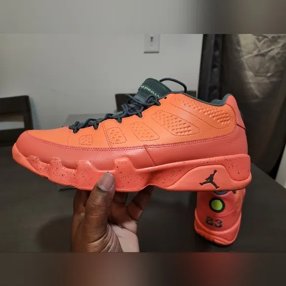 Jordan 9 Low &quot;Mango🥭&quot; Like New!!!