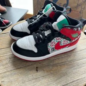 Jordan Black and Red Sneakers Mid-Top Basketball Style
