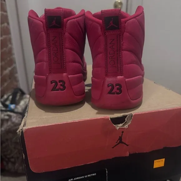 Jordan Retro 12 Gym Red Size 9