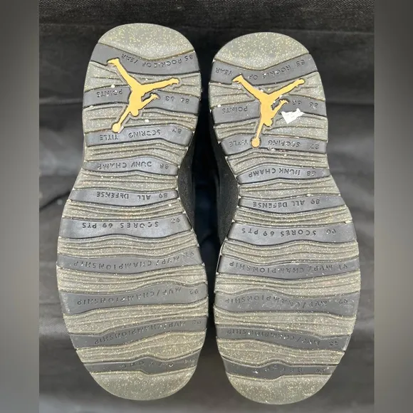 Jordan Retro NYC 10 Sneakers