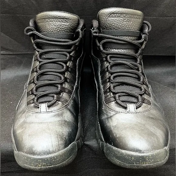 Jordan Retro NYC 10 Sneakers
