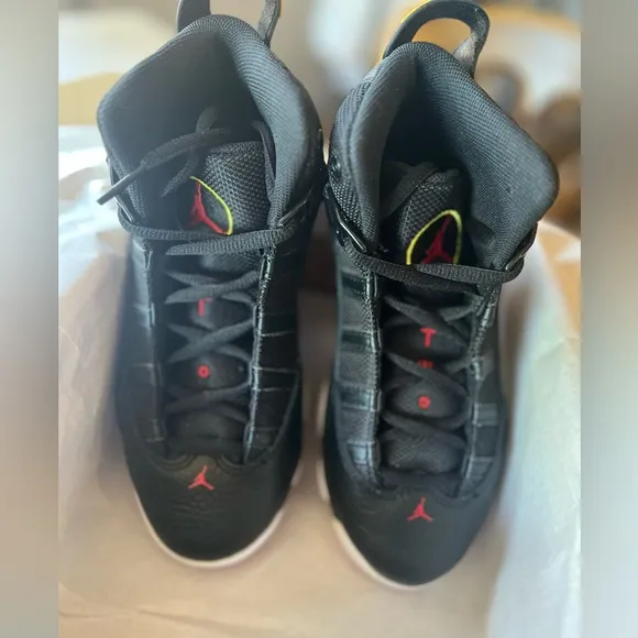 Jordan Sneakers 6 Rings PS